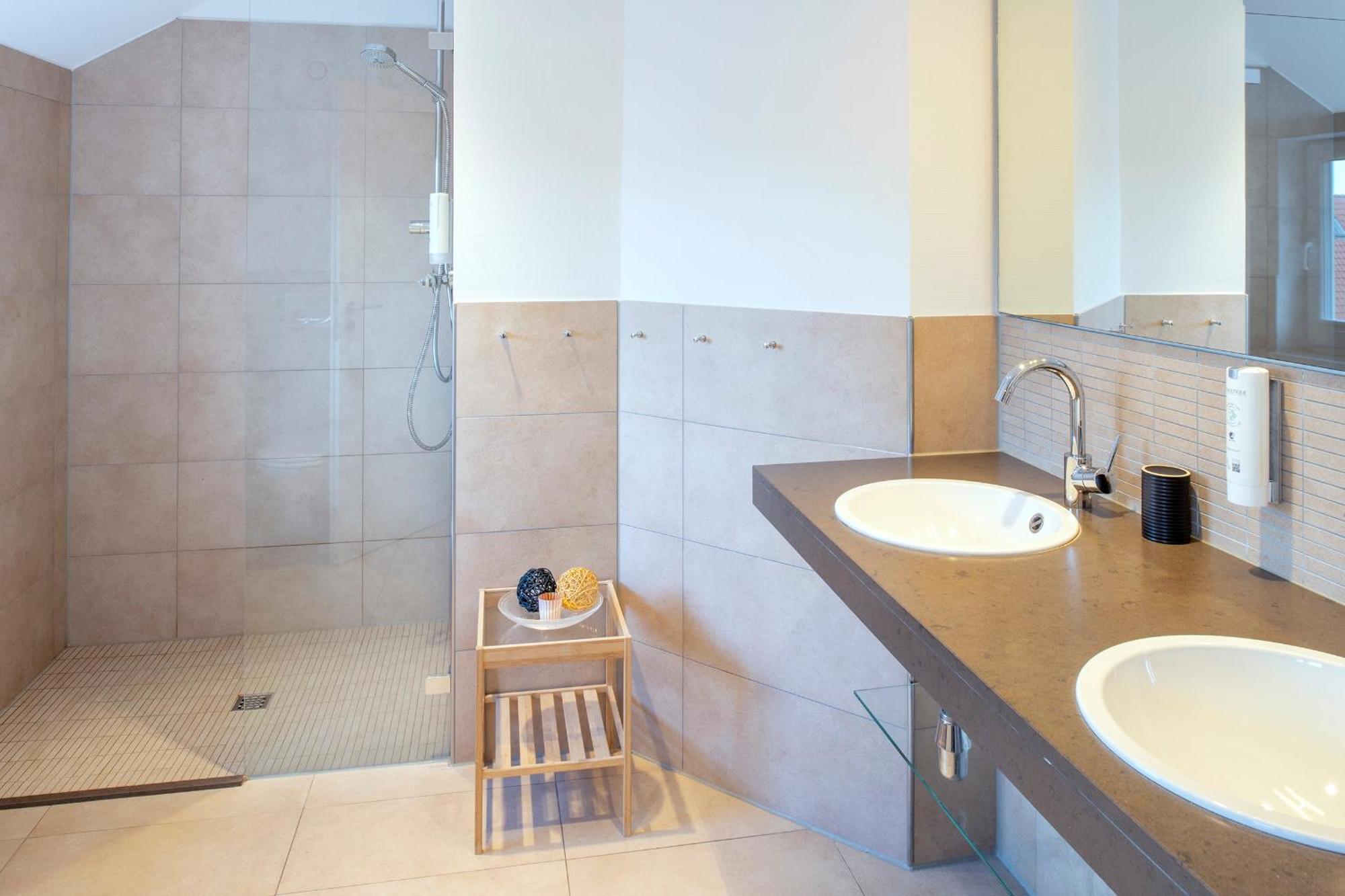 לנגאוג Suitenhotel Idyll Heckenrose מראה חיצוני תמונה